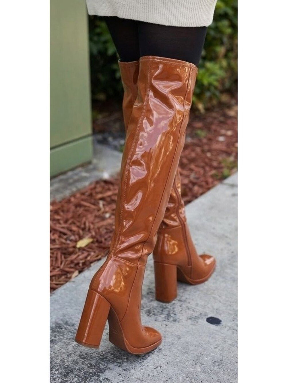 High-Gloss Brown Knee-High Boots With Block Heel Side Zipper And Square Toe Desi - Picture 8 of 8